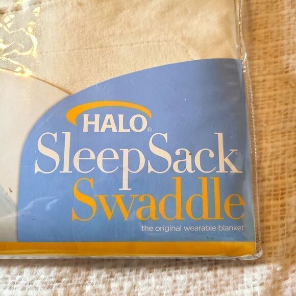 Sleepwalking swaddle NWT   - Picture 5 of 7